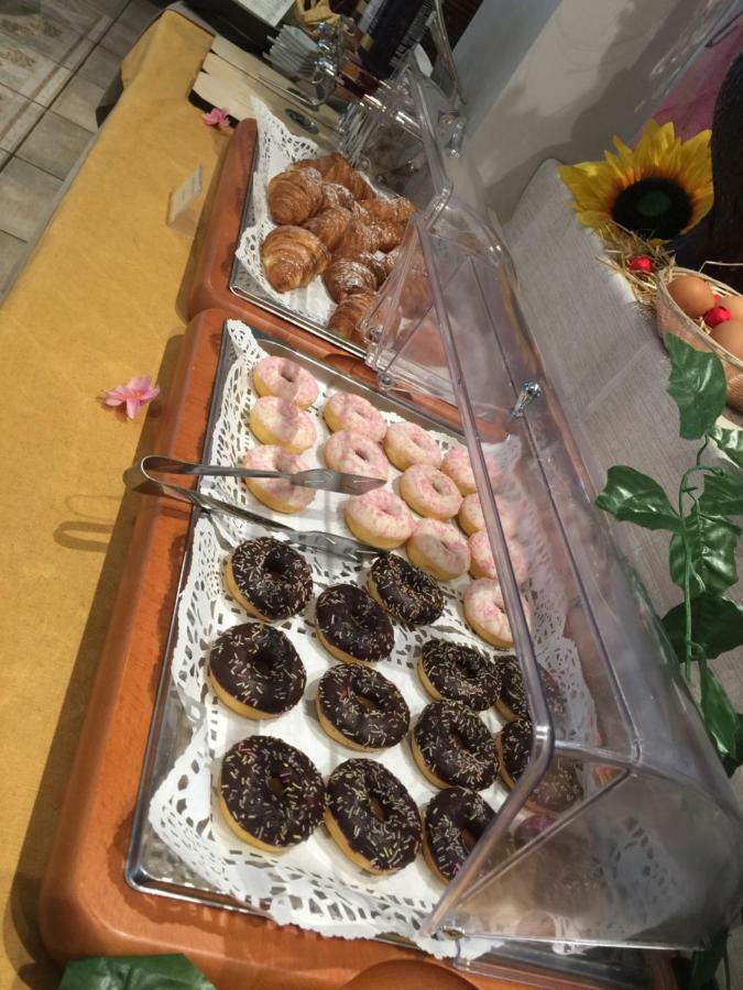拜亚德阿金图酒店 圣托斯特凡诺港 外观 照片